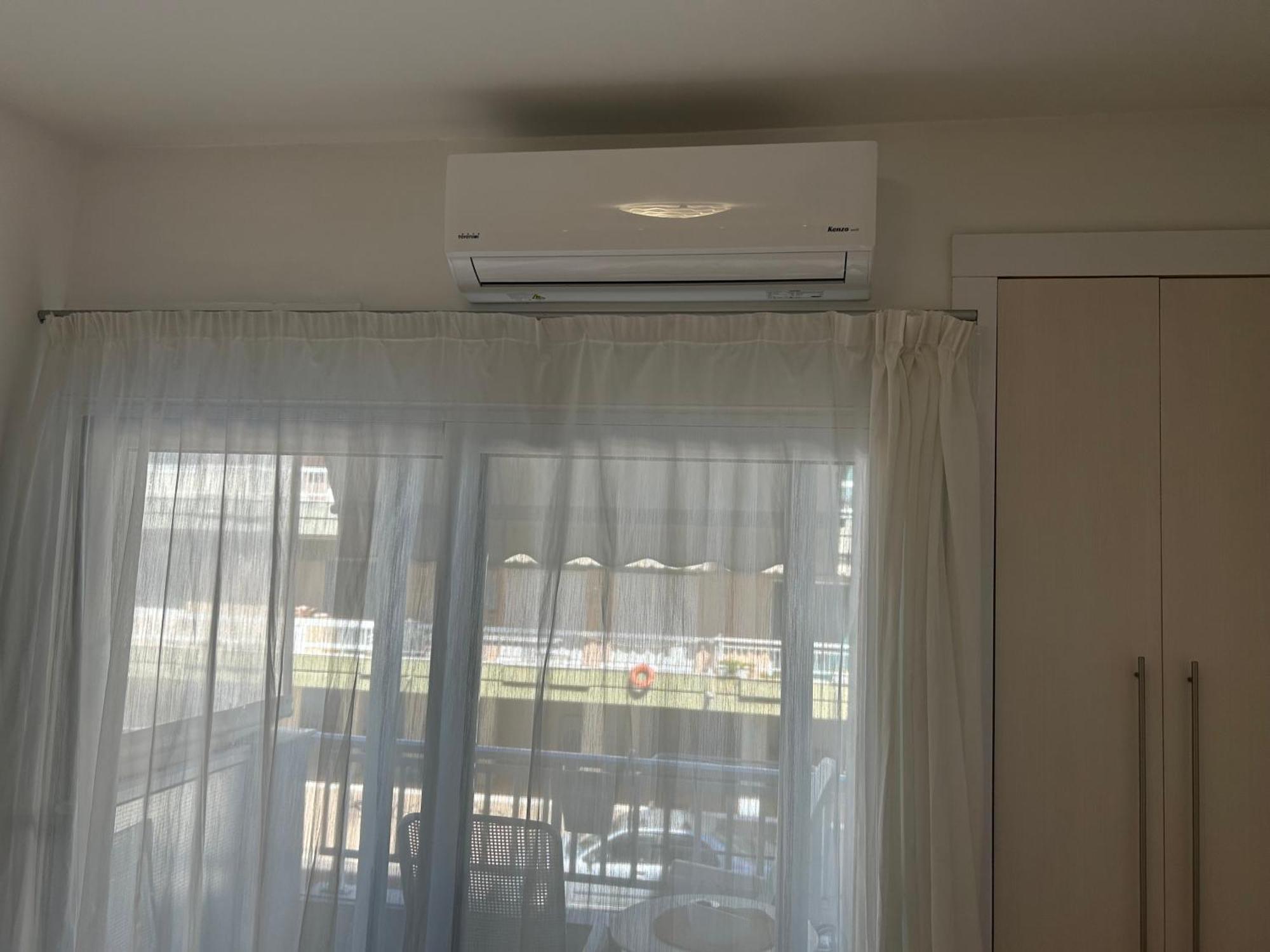 A Wonderful Apartment In Front Of The Sea! Peraia  Luaran gambar